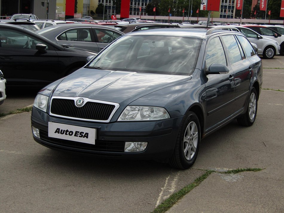 Škoda Octavia II 1.6 MPi Ambiente