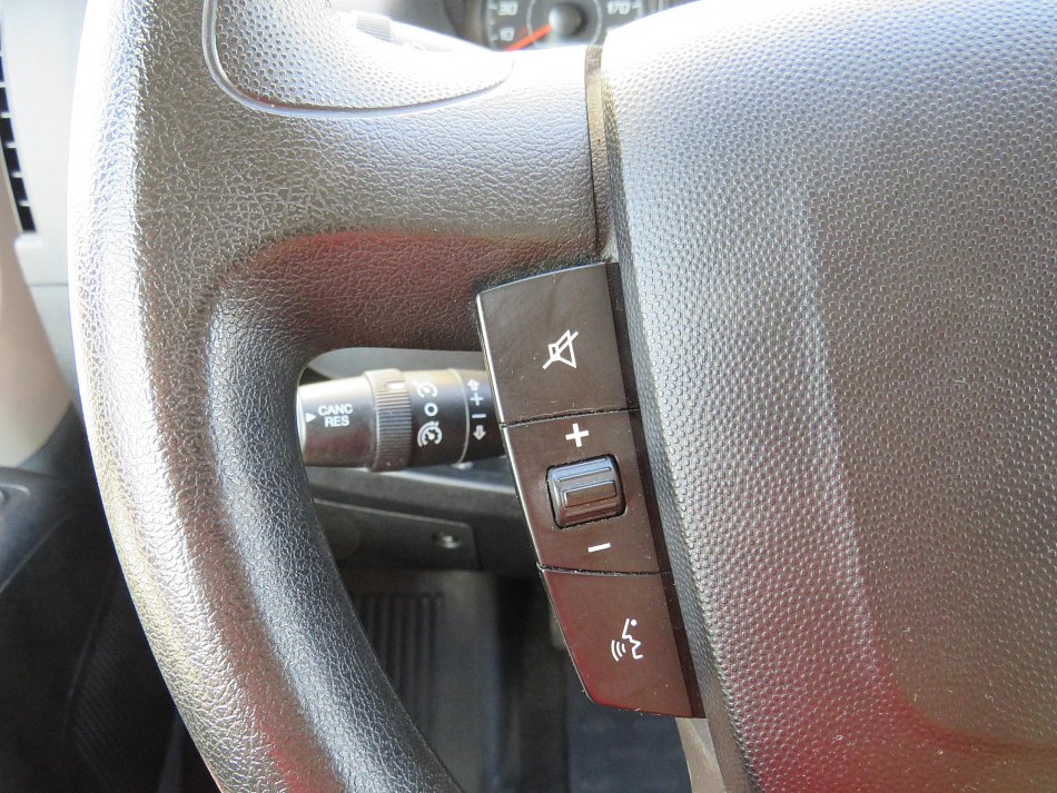 Peugeot Boxer 2.0HDi  9míst LUX