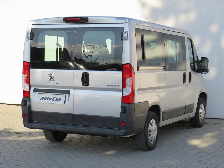 Peugeot Boxer 2.0HDi  9míst LUX