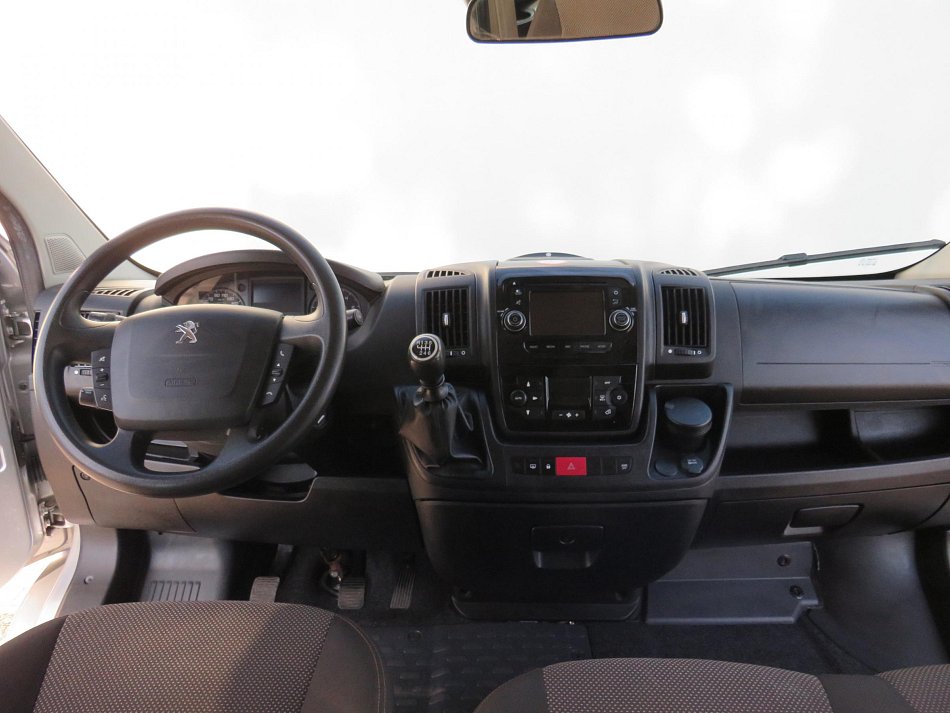 Peugeot Boxer 2.0HDi  9míst LUX
