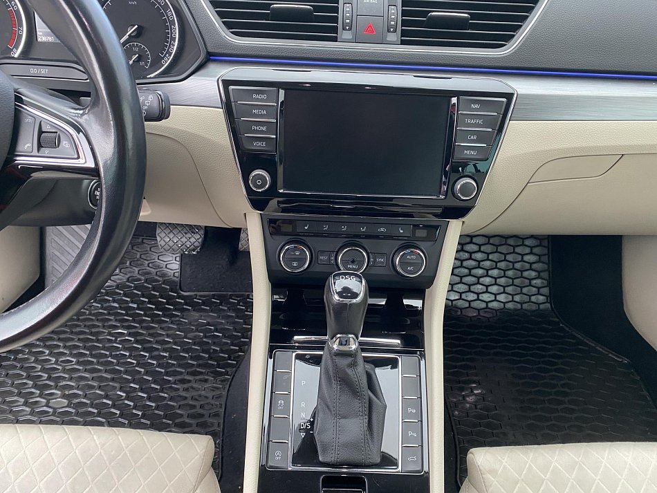 Škoda Superb III 2.0 TSi 