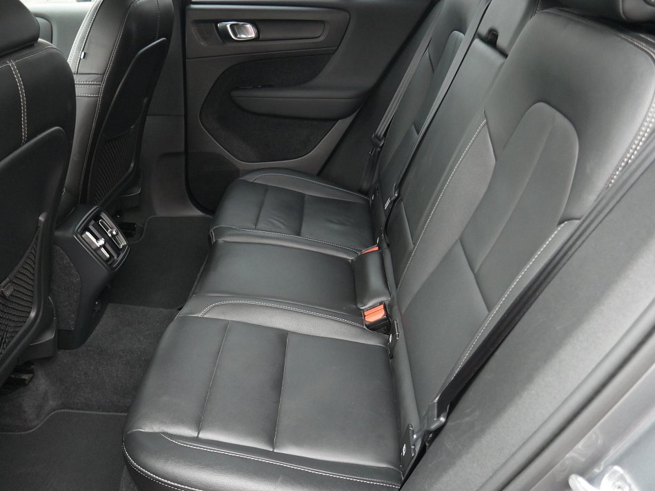 Volvo XC40 2.0 D4  AWD