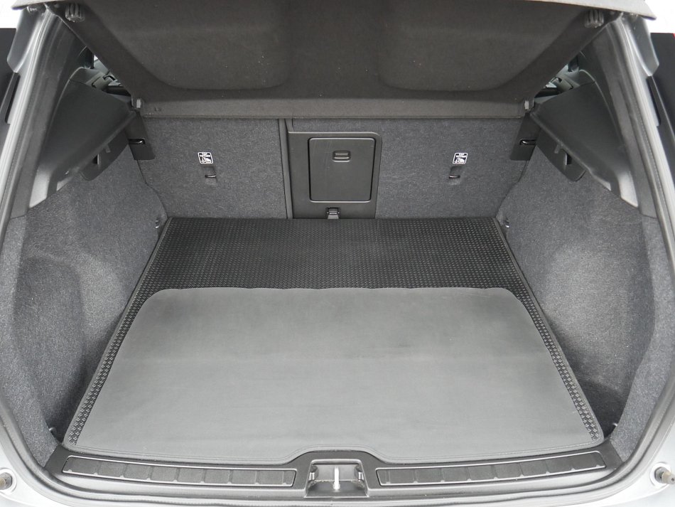 Volvo XC40 2.0 D4  AWD