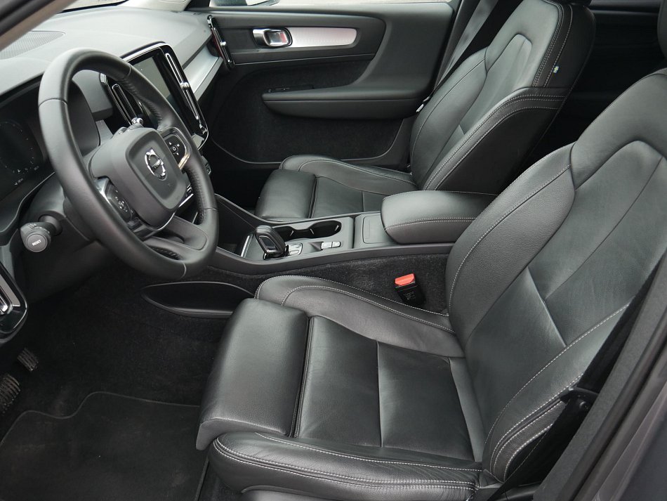 Volvo XC40 2.0 D4  AWD