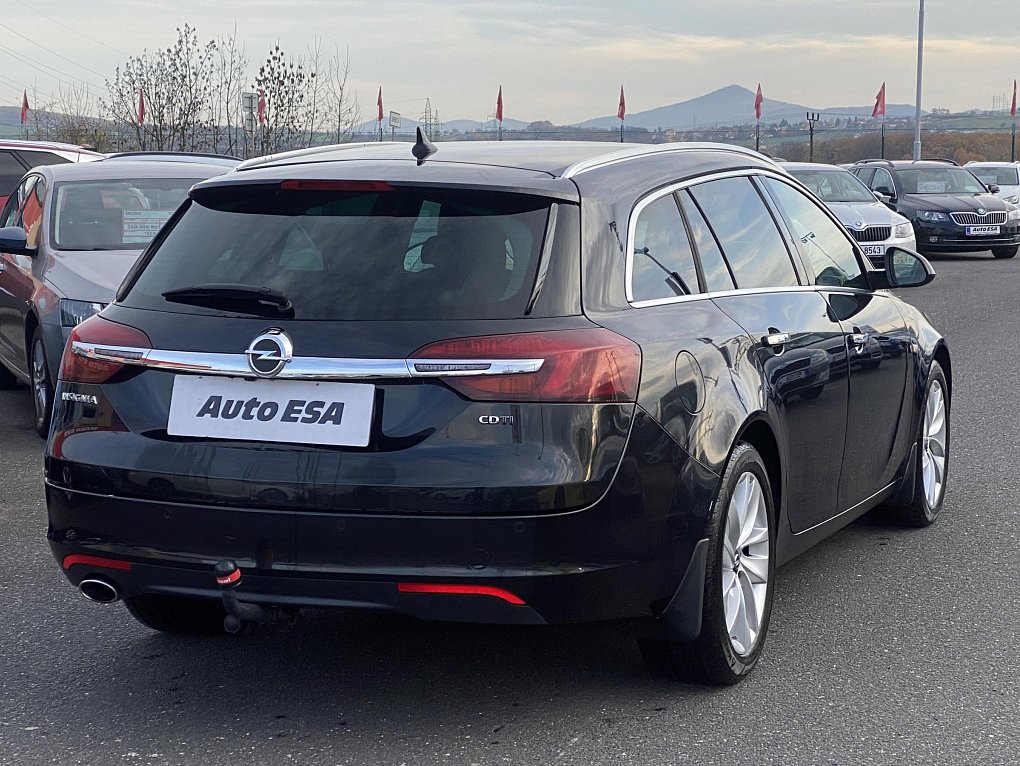 Opel Insignia 2.0 CDTi 