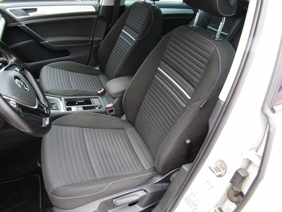 Volkswagen Golf 1.6 TDi CUP 4Motion