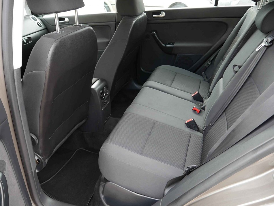 Volkswagen Golf Plus 1.6 TDi 