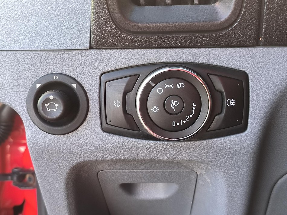 Ford Transit 2.0TDCi Trend L3 7míst