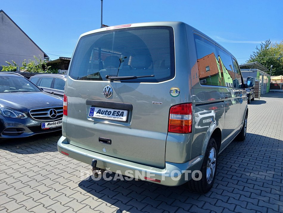 Volkswagen Caravelle 2.5TDi 