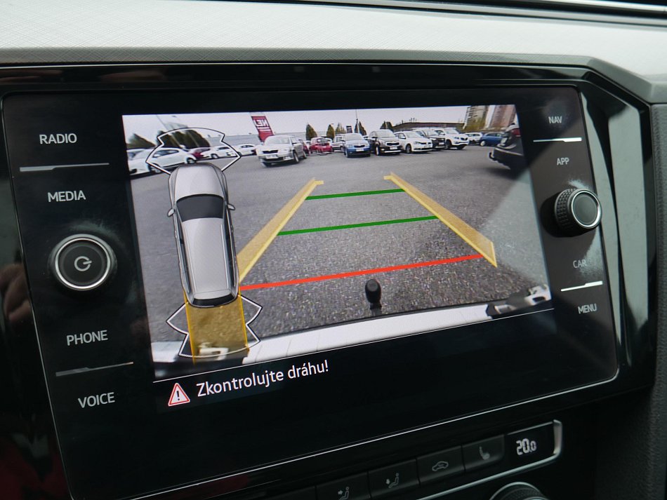 Volkswagen Passat 2.0TDi 