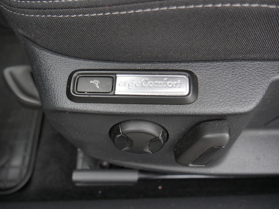 Volkswagen Passat 2.0TDi 