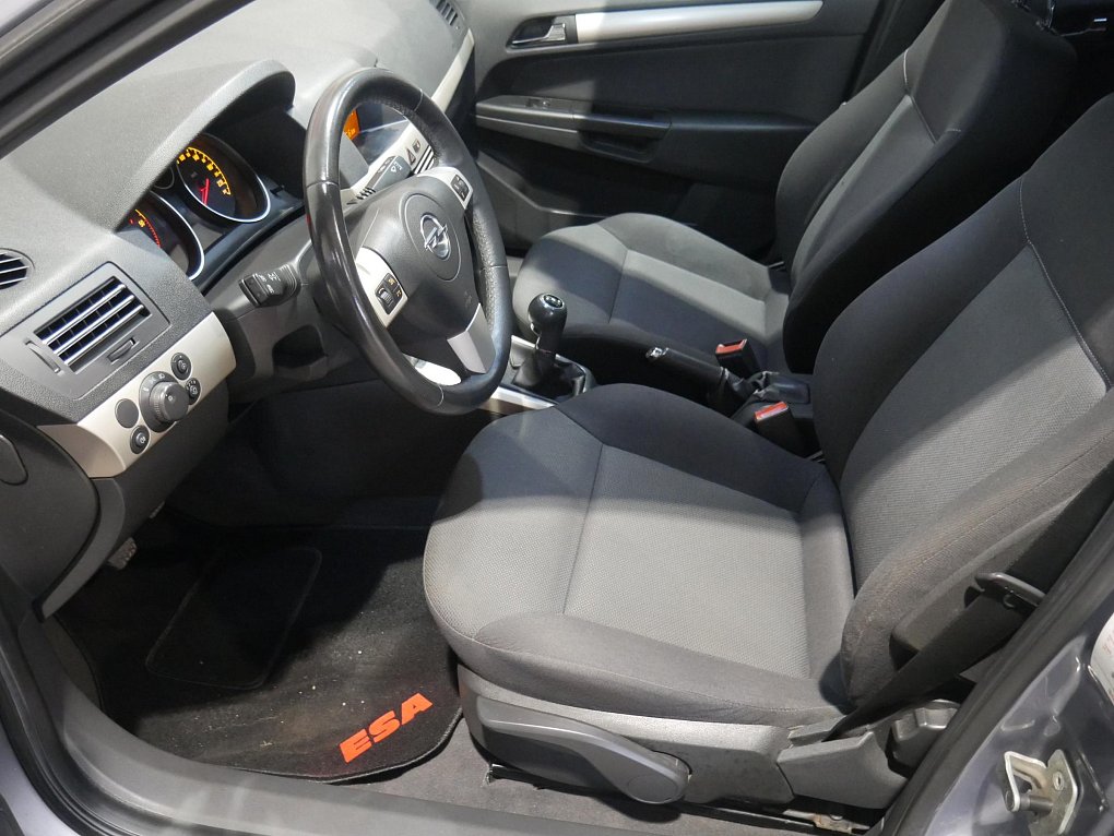 Opel Astra 1.7 CDTi 
