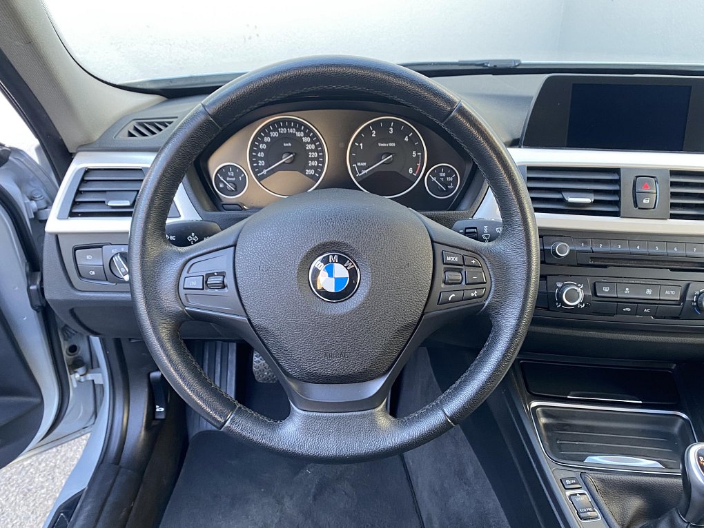 BMW Řada 3 2.0d  318d