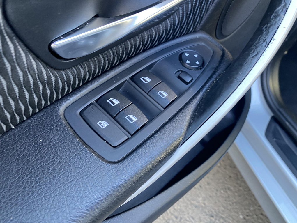 BMW Řada 3 2.0d  318d