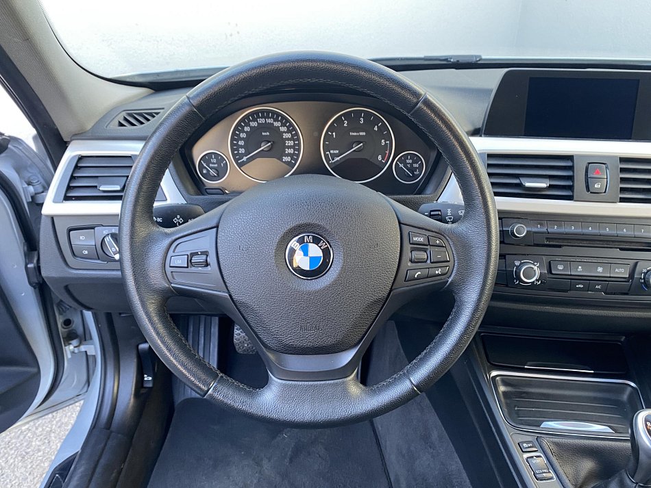 BMW Řada 3 2.0D  318d