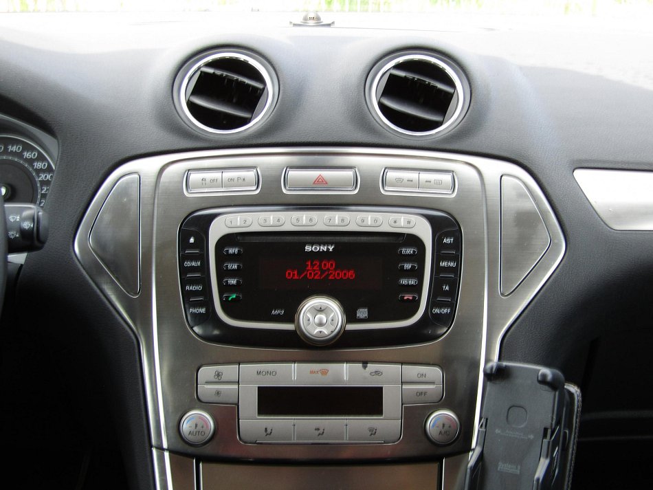 Ford Mondeo 2.0TDCi 