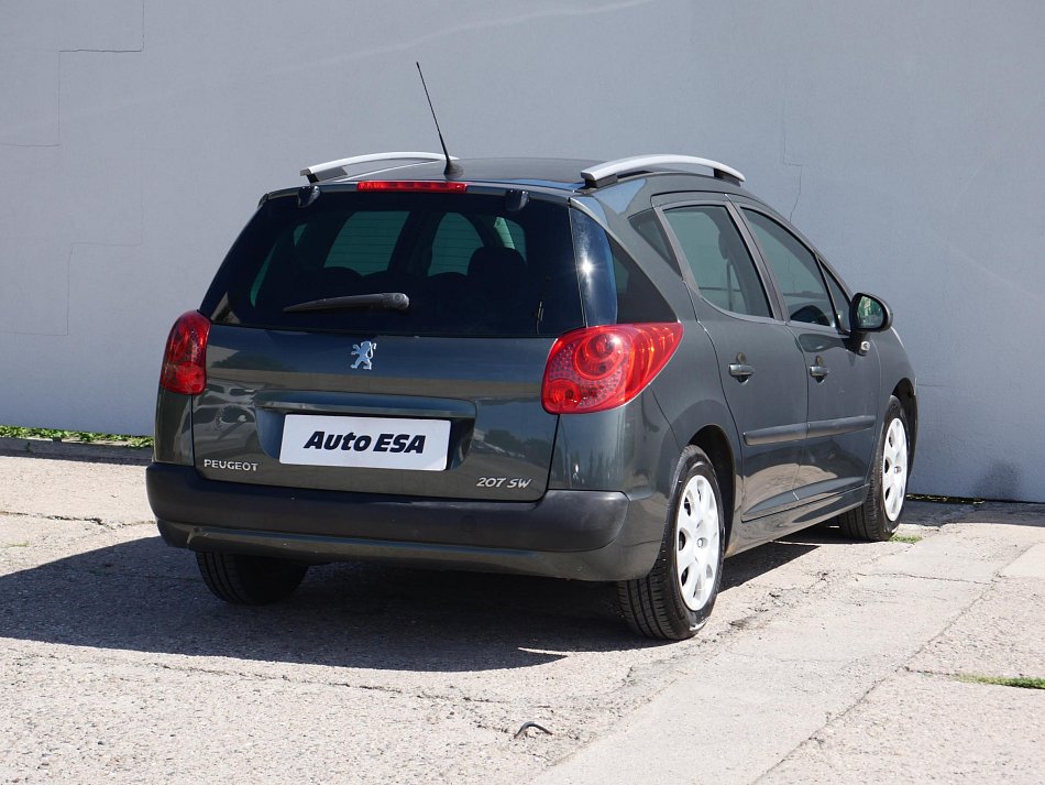 Peugeot 207 1.6 HDi 
