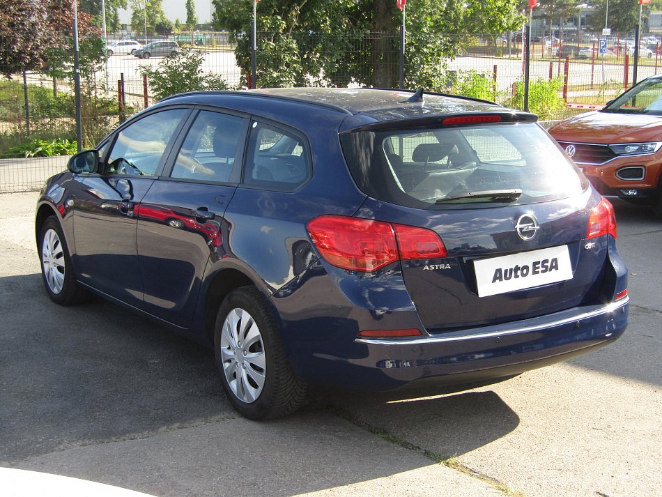Opel Astra 1.7CDTi 