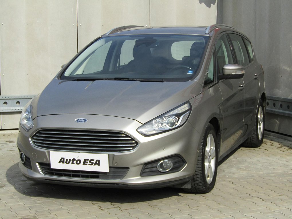 Ford S-MAX 2.0 TDCi  4x4, 7míst