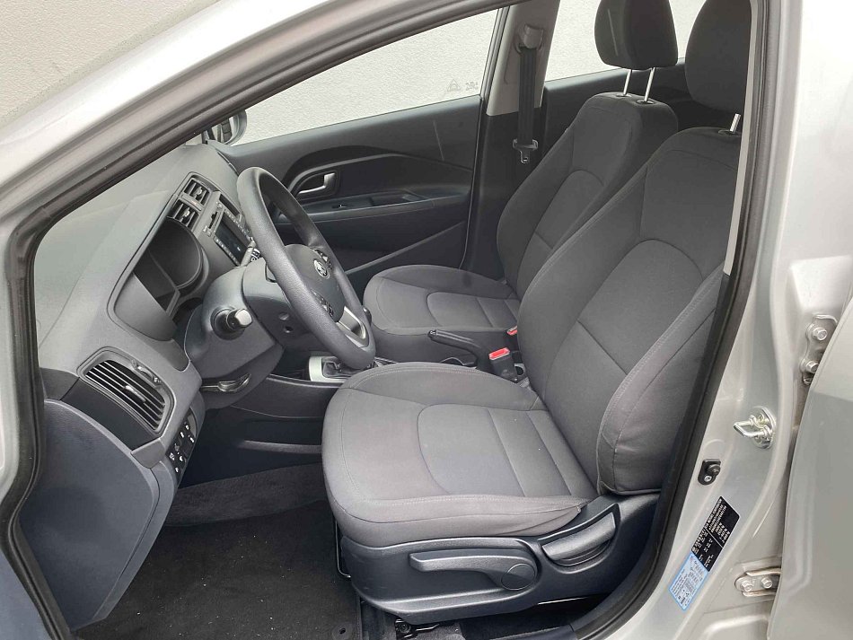 Kia Rio 1.4i Edition