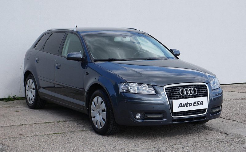 Audi A3 1.6FSi 