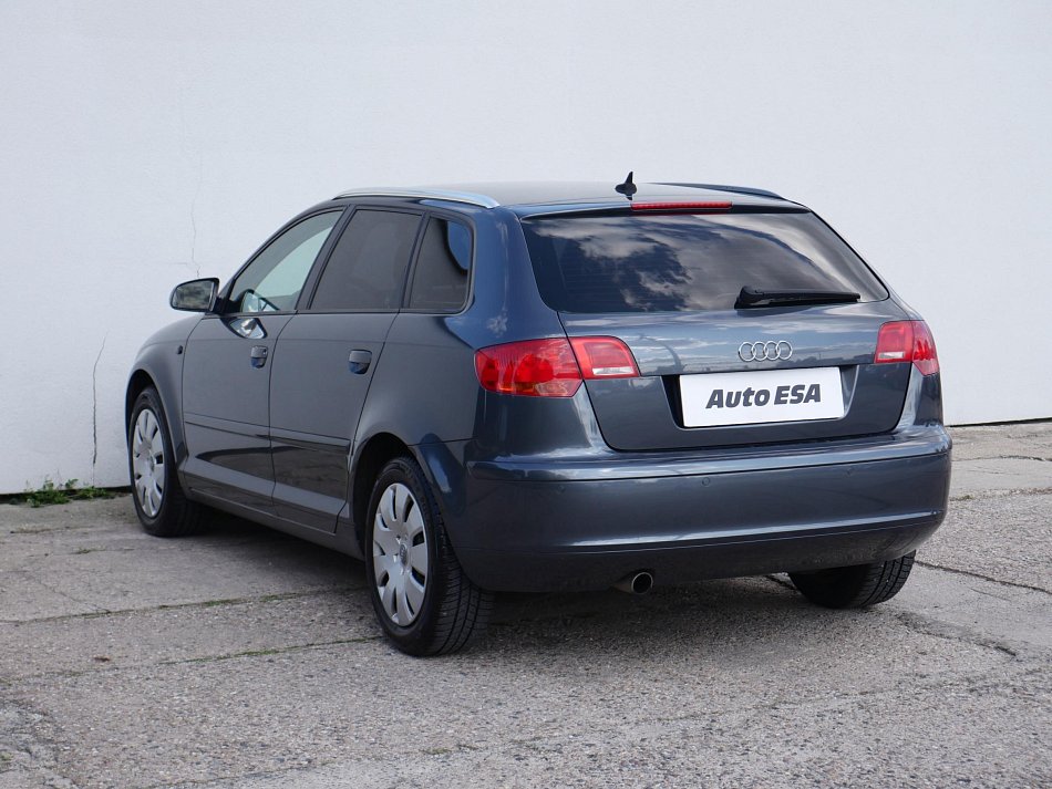 Audi A3 1.6FSi 