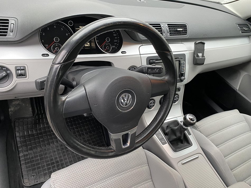 Volkswagen Passat 1.4 TSi Sportline