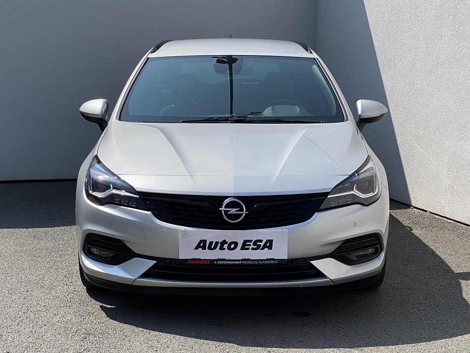 Opel Astra 1.5CDTi Dynamic