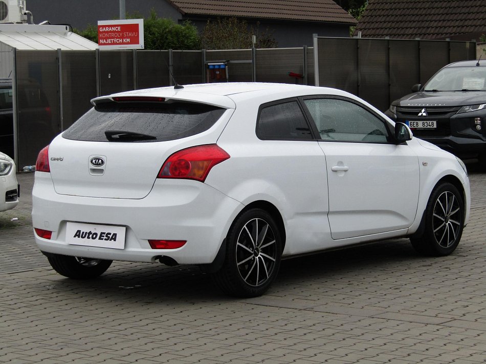 Kia Ceed 1.6 CVVT 