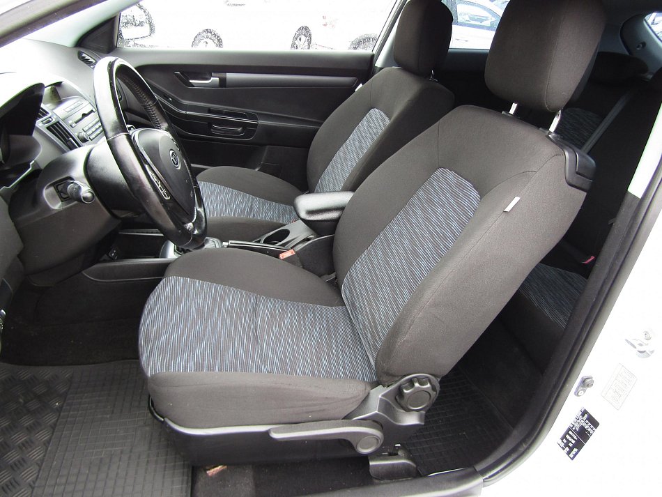 Kia Ceed 1.6 CVVT 