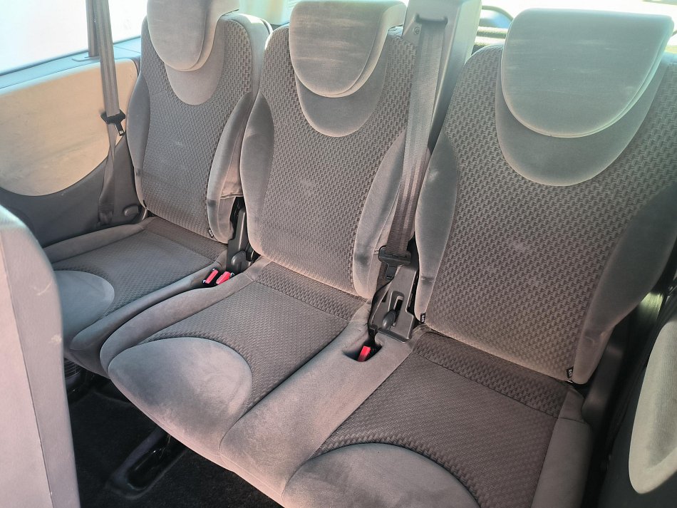 Citroën Jumpy 2.0HDi  L2 8míst