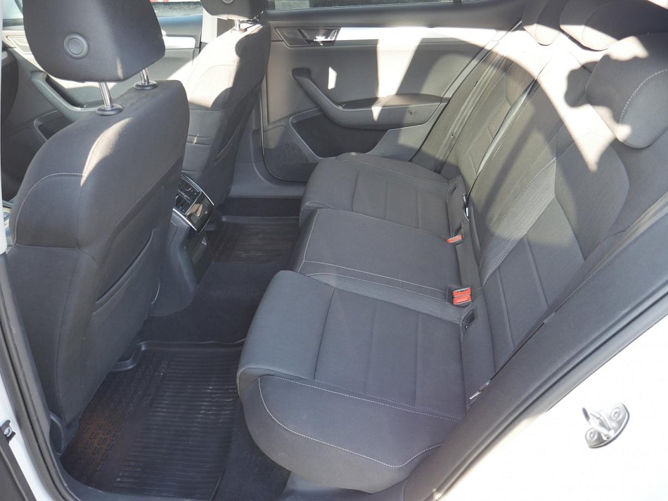 Škoda Superb III 2.0 TDi Ambition