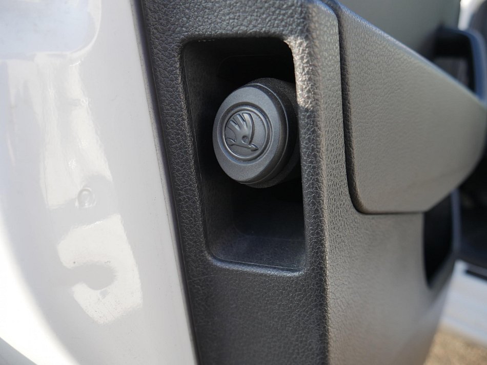 Škoda Superb III 2.0 TDi Ambition