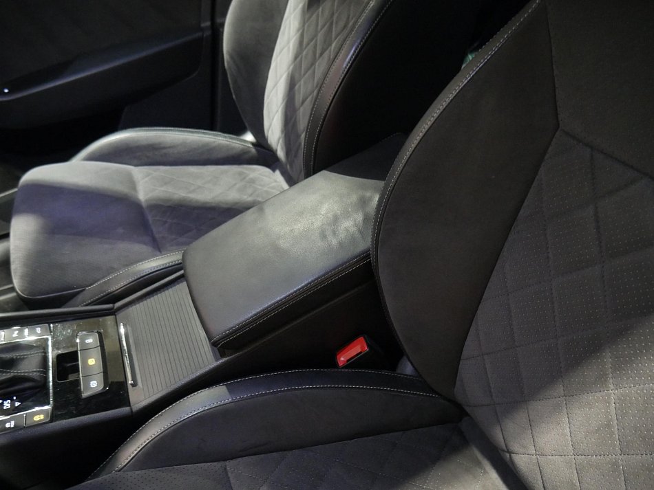 Škoda Superb III 2.0 TDi Ambition