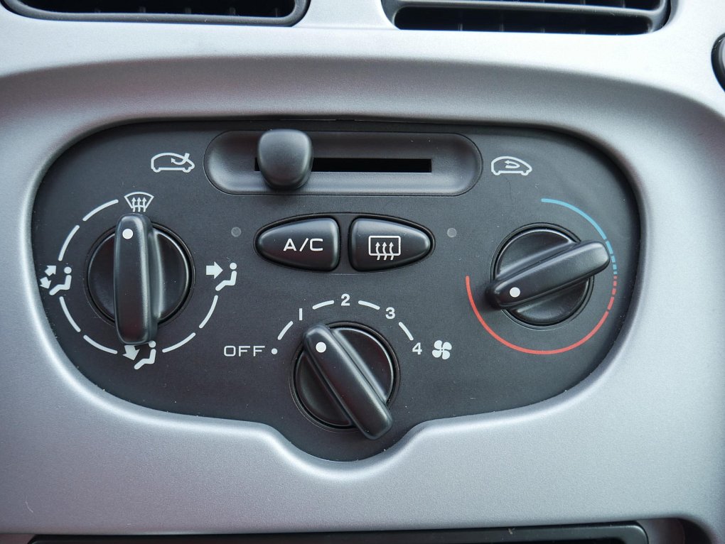 Citroën Xsara Picasso 1.6i 