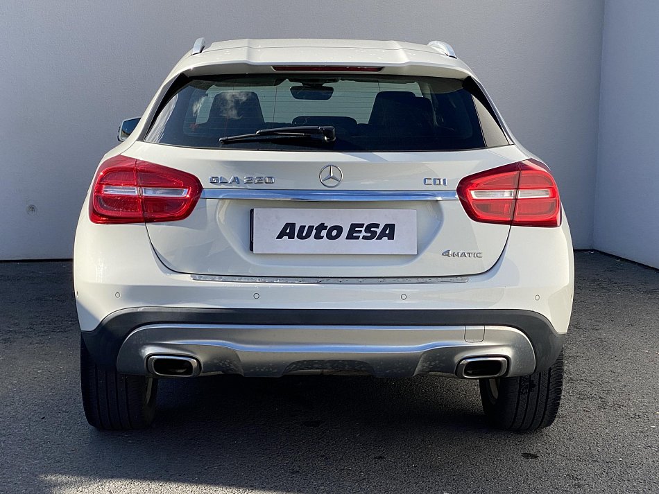 Mercedes-Benz GLA 2.2 CDi  220 4Matic