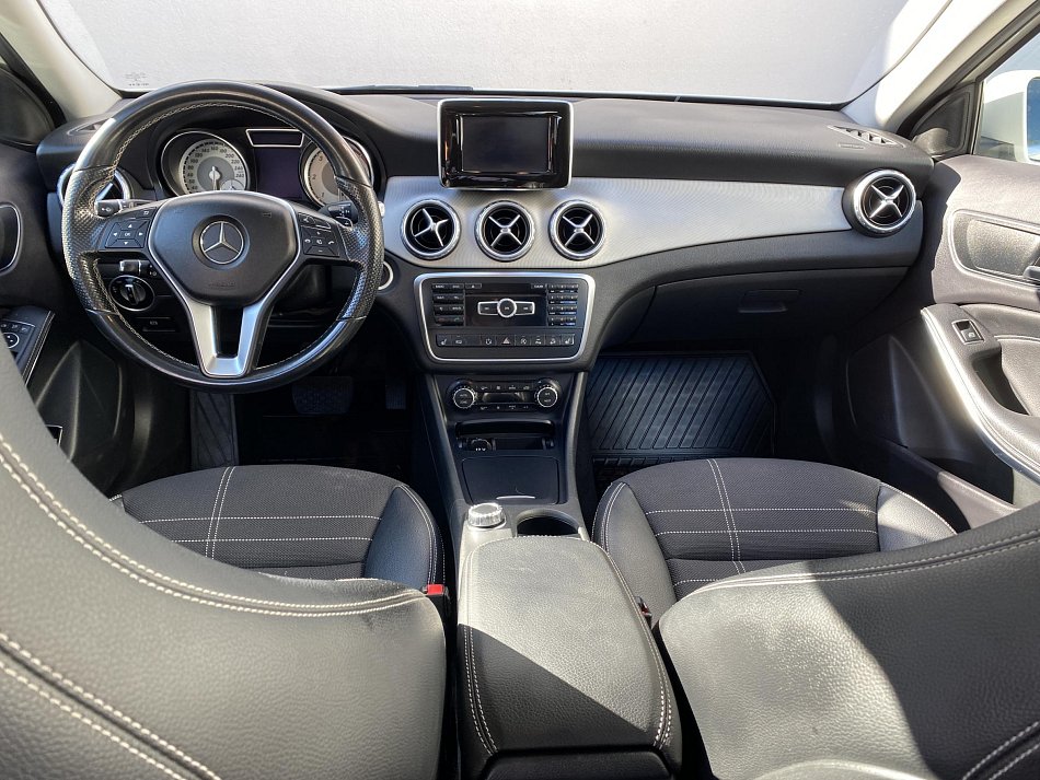 Mercedes-Benz GLA 2.2 CDi  220 4Matic