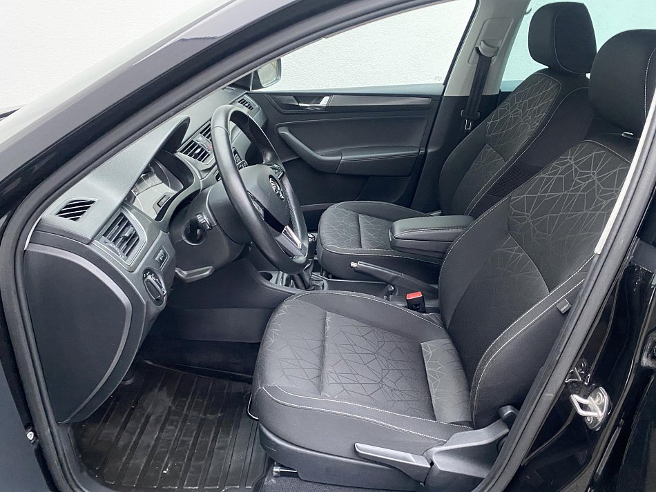 Škoda Rapid 1.0 TSi Clever