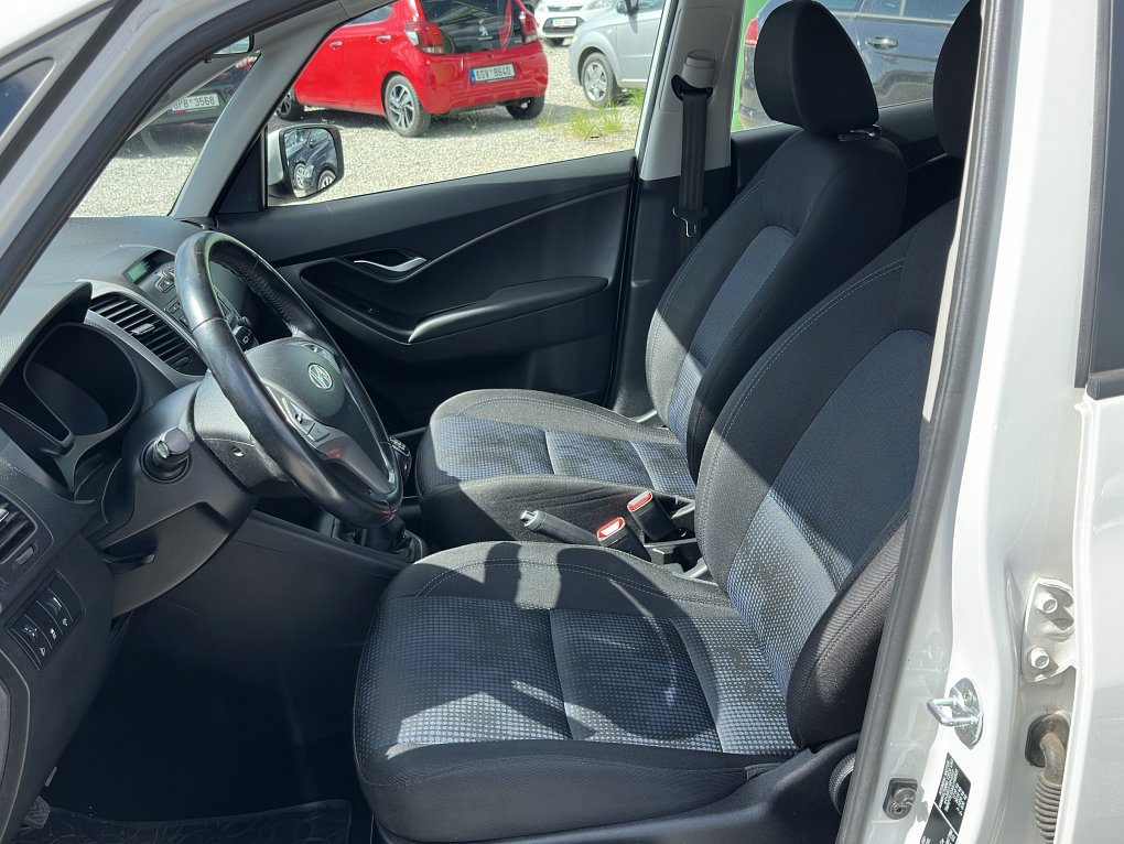 Hyundai Ix20 1.6i 