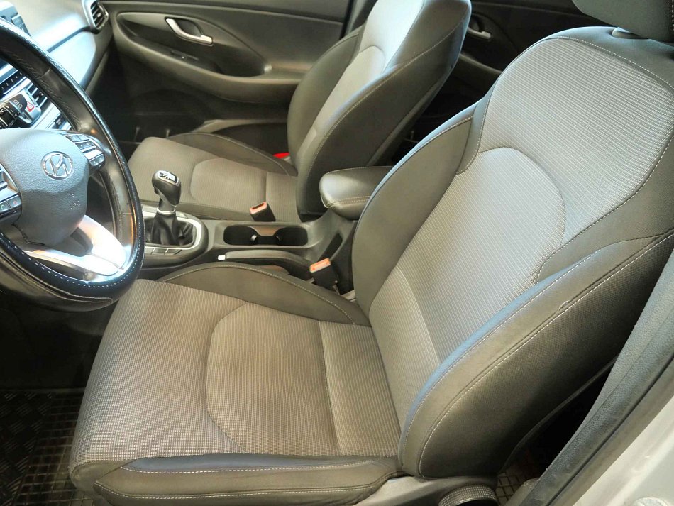 Hyundai I30 1.6 CRDi 