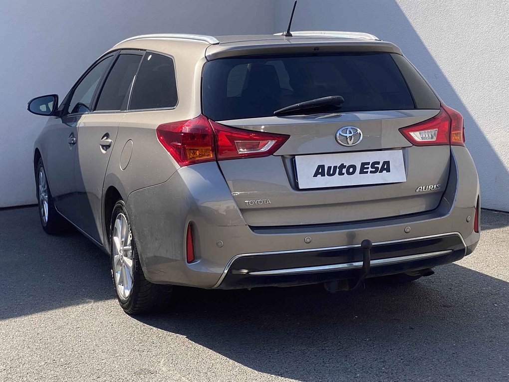 Toyota Auris 1.6i Active
