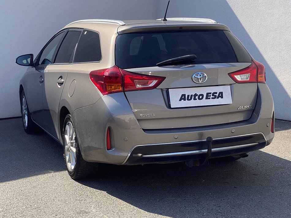 Toyota Auris 1.6i Active