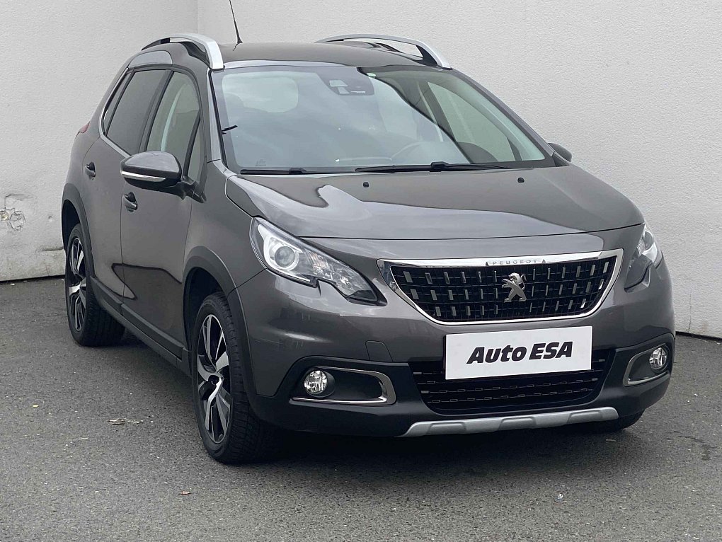 Peugeot 2008 1.2 PT Allure