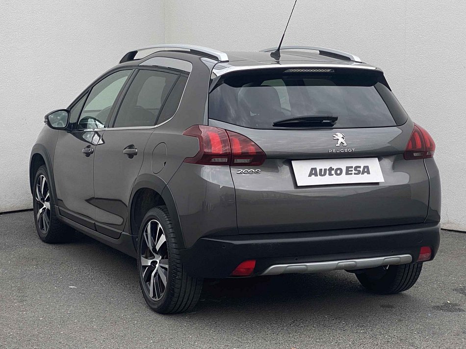 Peugeot 2008 1.2 PT Allure