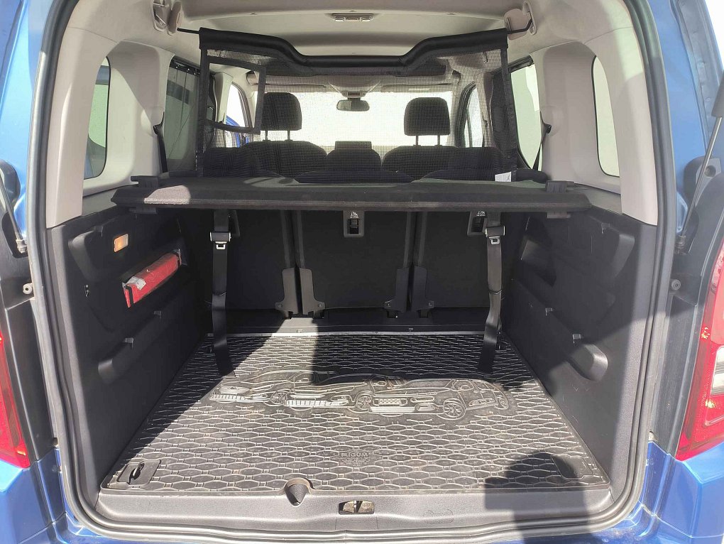 Opel Combo 1.2T 