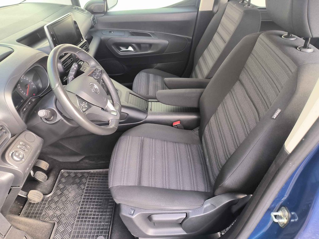 Opel Combo 1.2T 
