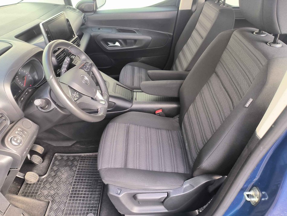 Opel Combo 1.2T 