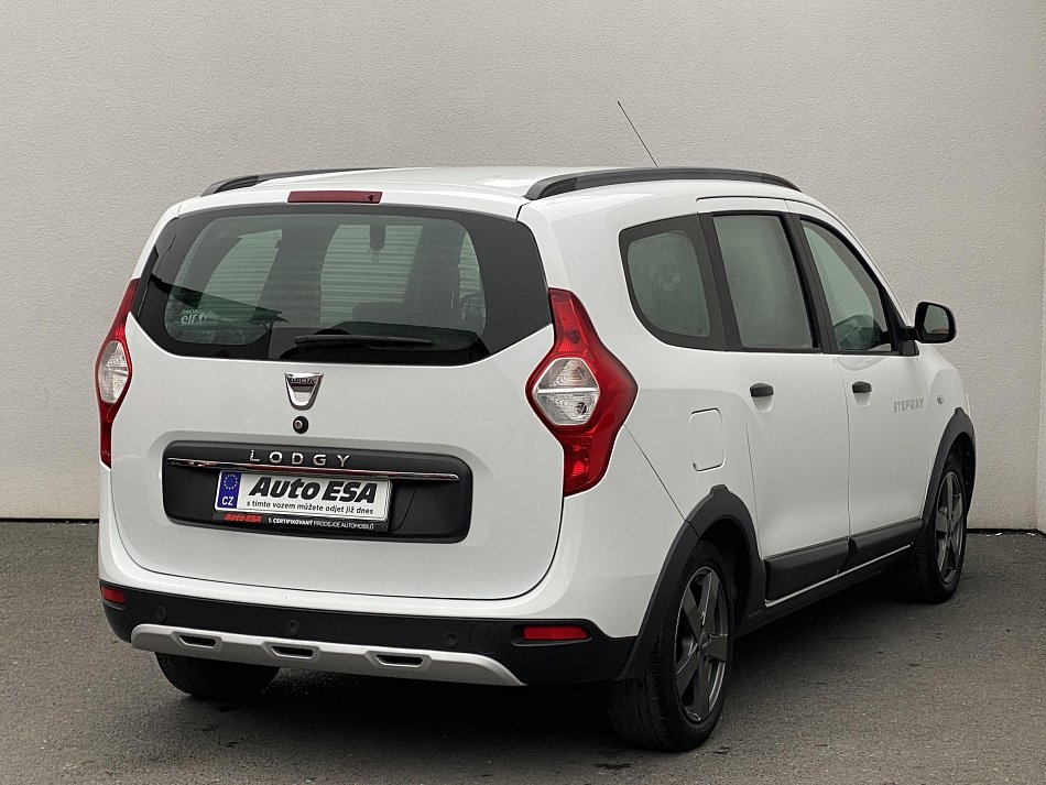Dacia Lodgy 1.6 SCe Stepway