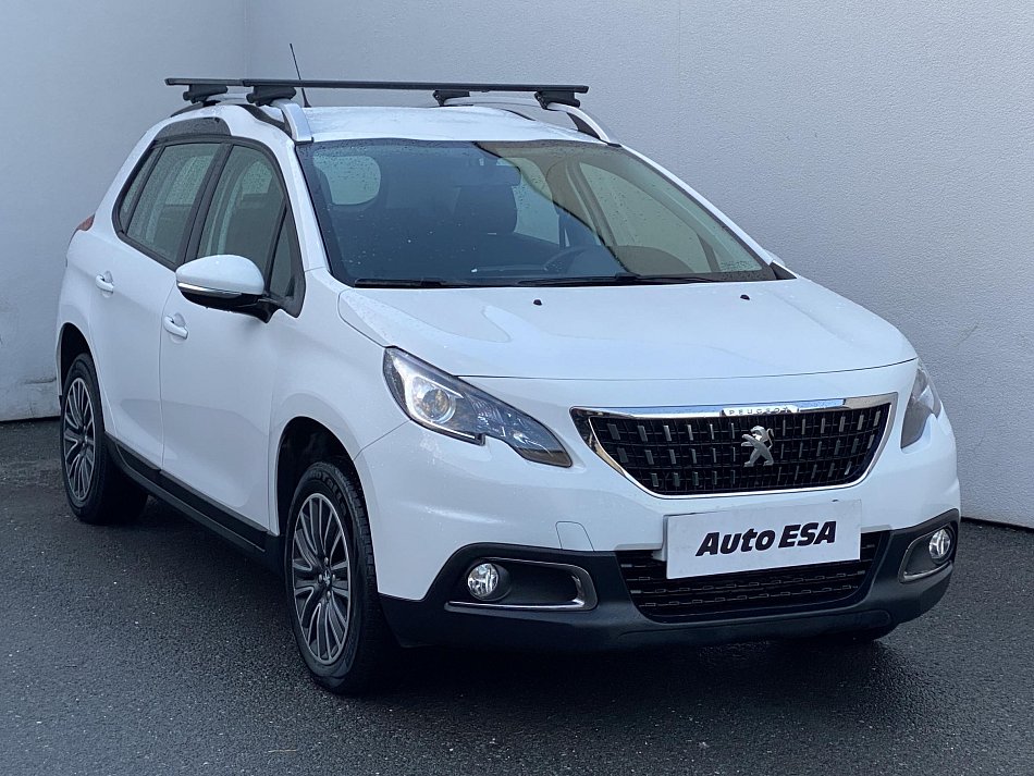 Peugeot 2008 1.2 PT 