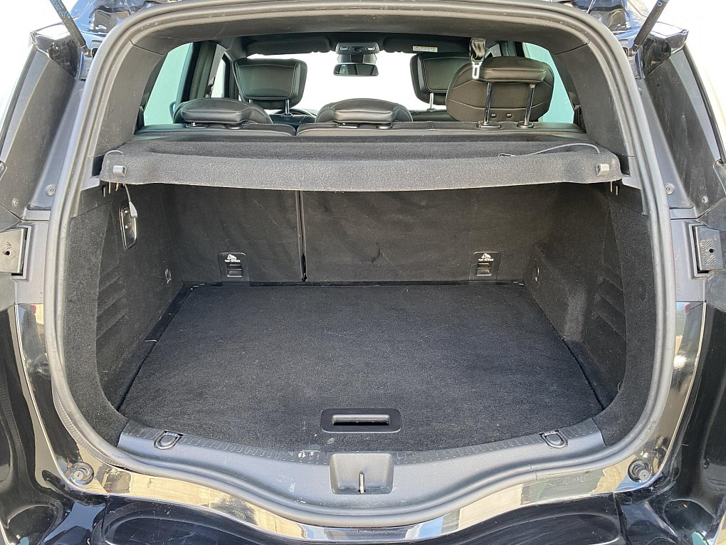 Renault Scénic 1.8dCi Black Edition